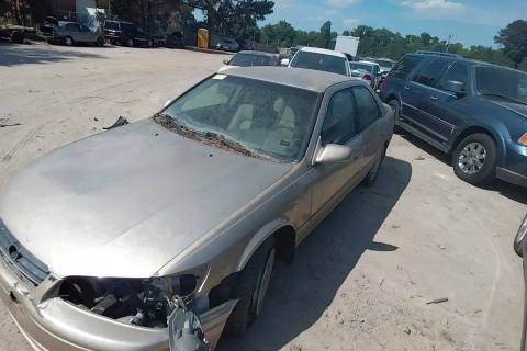 Photo of 2000 Toyota Camry