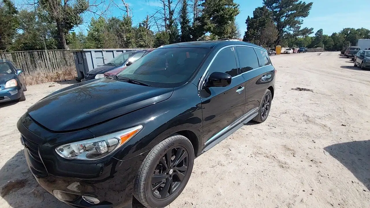 Photo of 2013 Infiniti Jx35