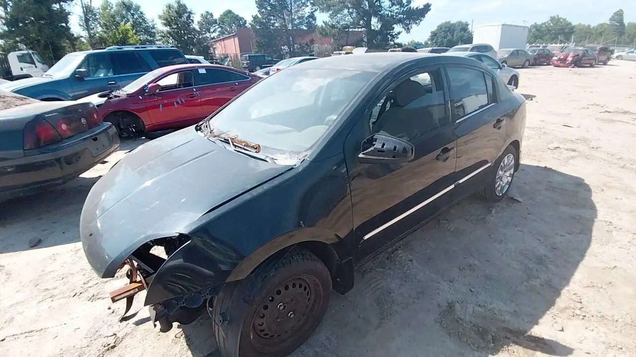 Photo of 2011 Nissan Sentra