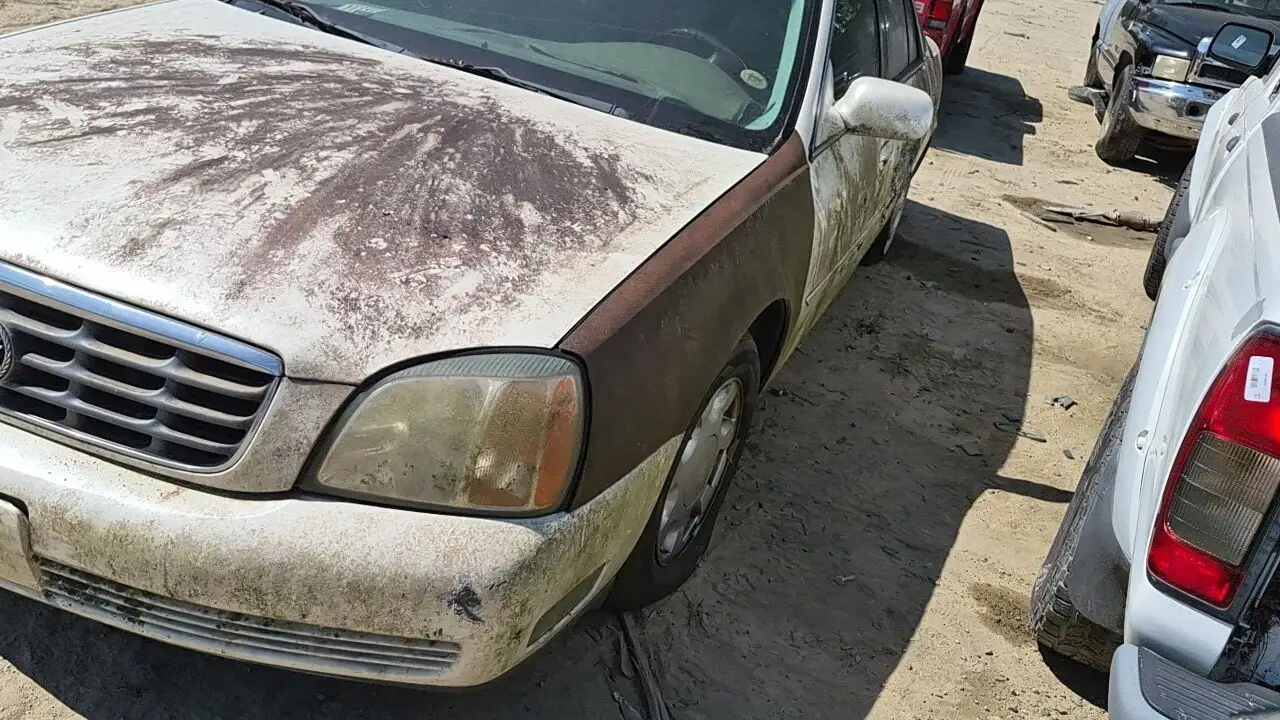 Photo of 2000 Cadillac Deville