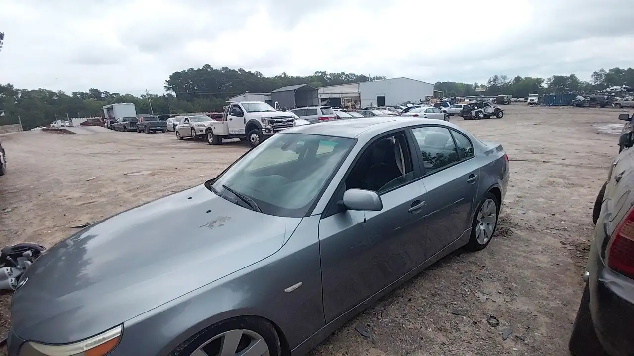 Photo of 2004 Bmw 530I