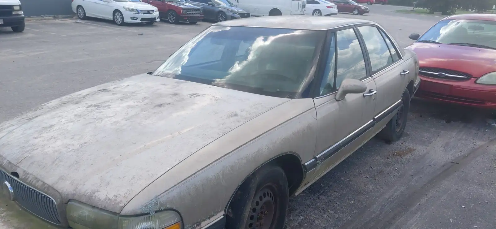 Photo of 1995 Buick Lesabre