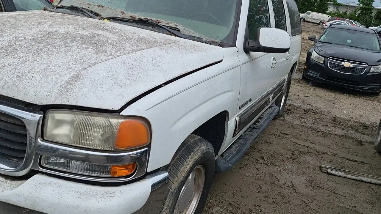 Photo of 2003 Gmc Yukon Xl 1500