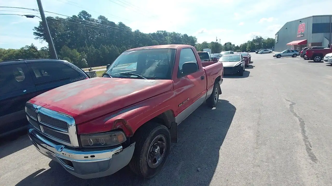 Photo of 2001 Dodge Ram 1500