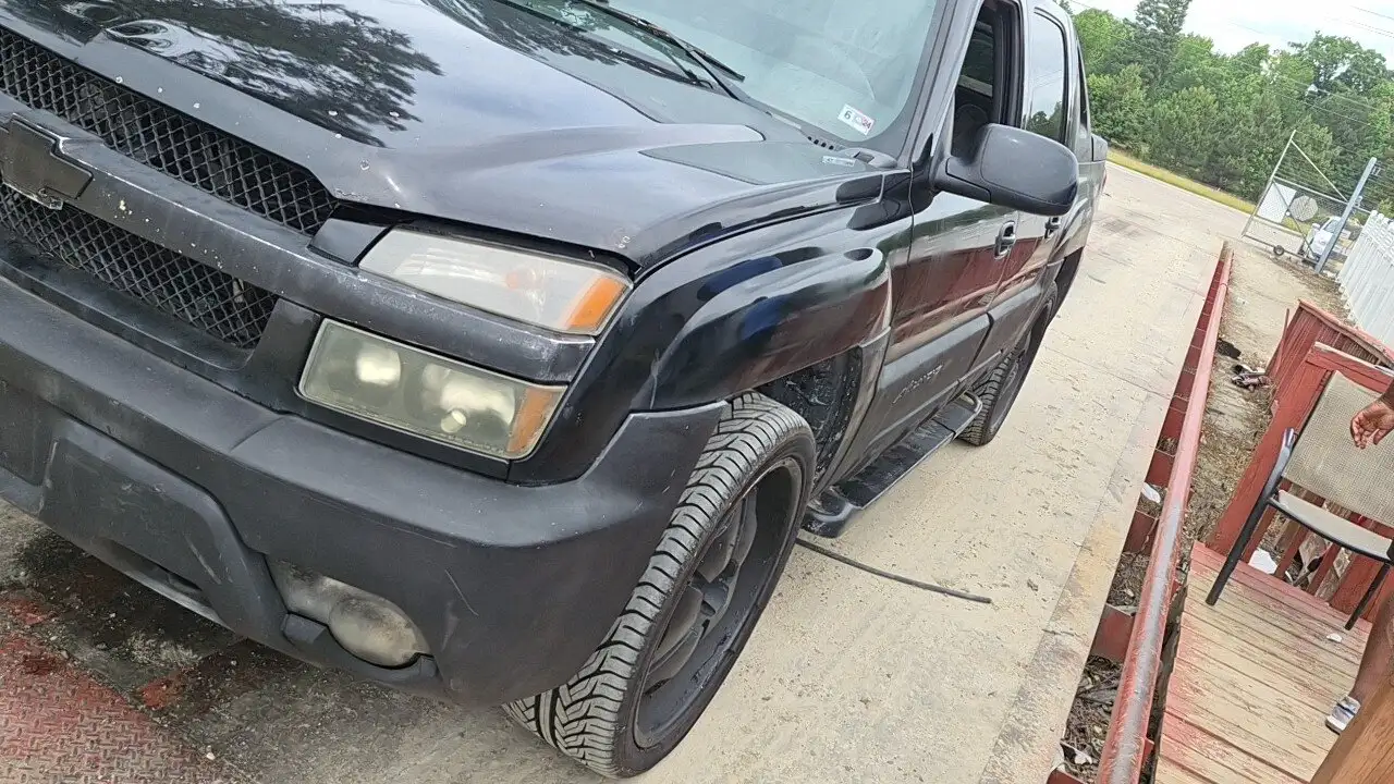 Photo of 2004 Chevrolet Avalanche 1500