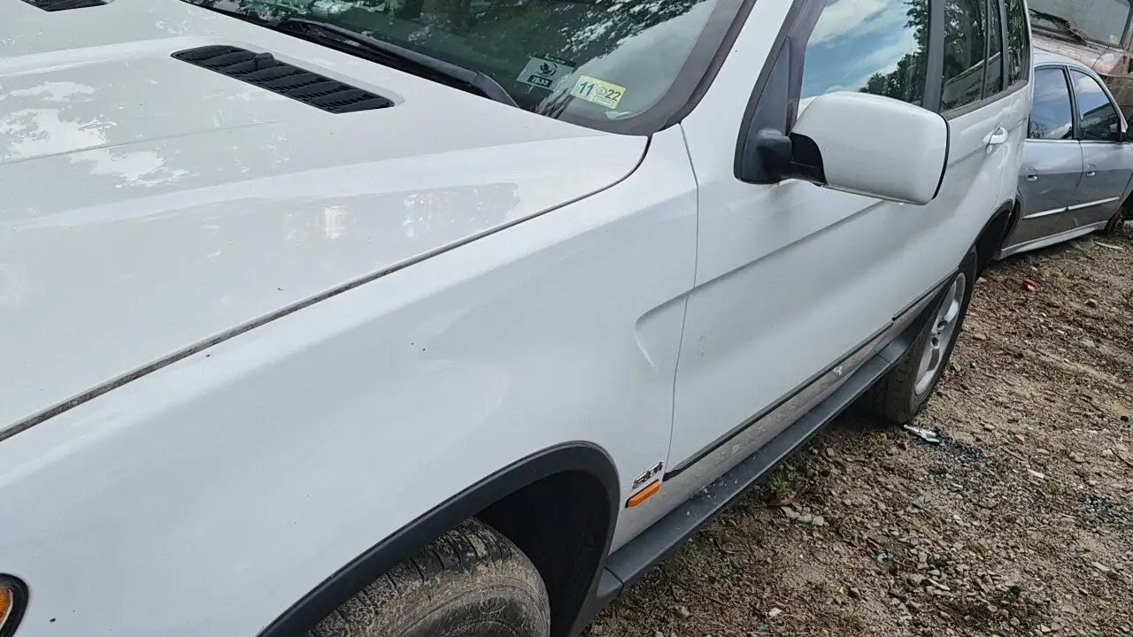 Photo of 2003 Bmw X5