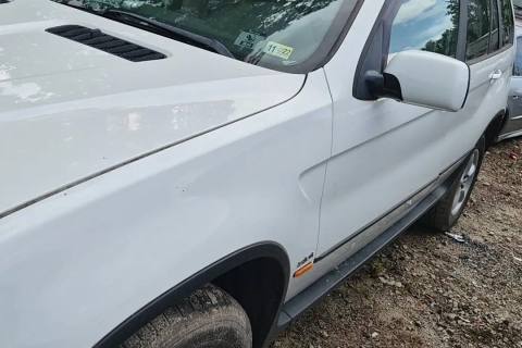 Photo of 2003 Bmw X5