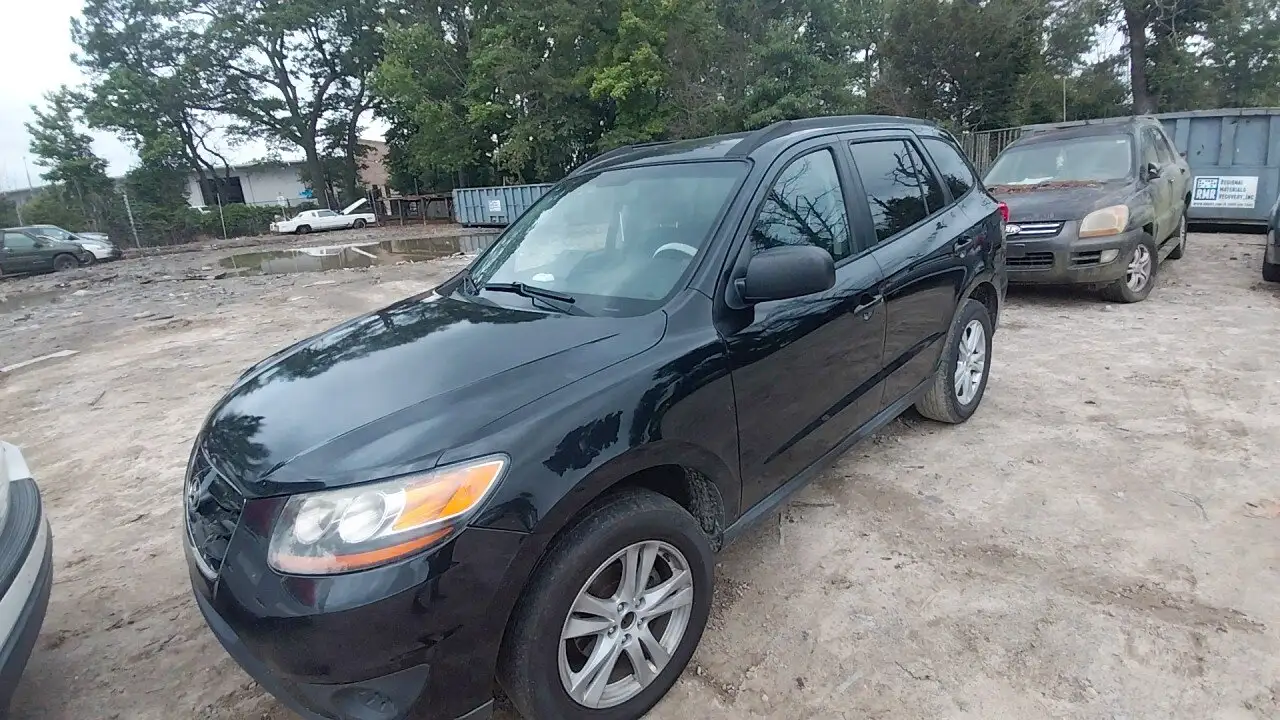 Photo of 2010 Hyundai Santa Fe