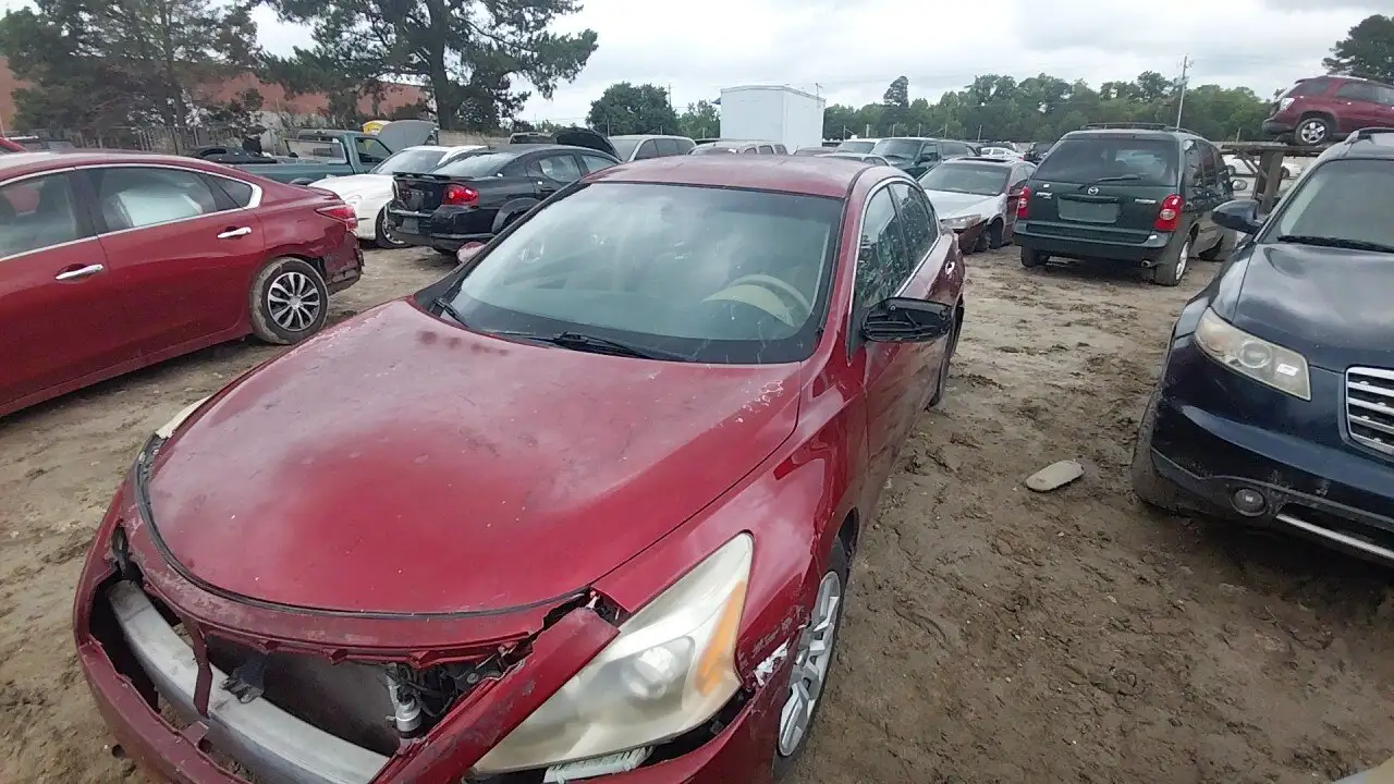 Photo of 2014 Nissan Altima