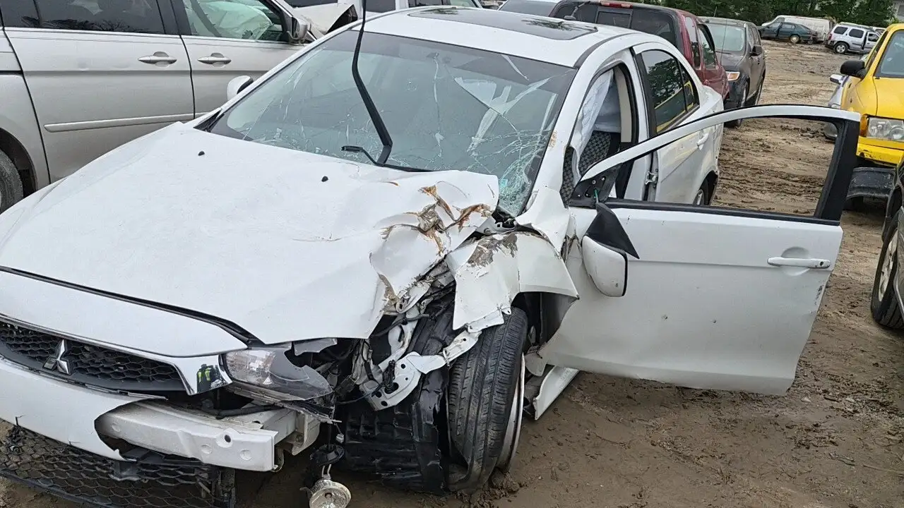 Photo of 2016 Mitsubishi Lancer