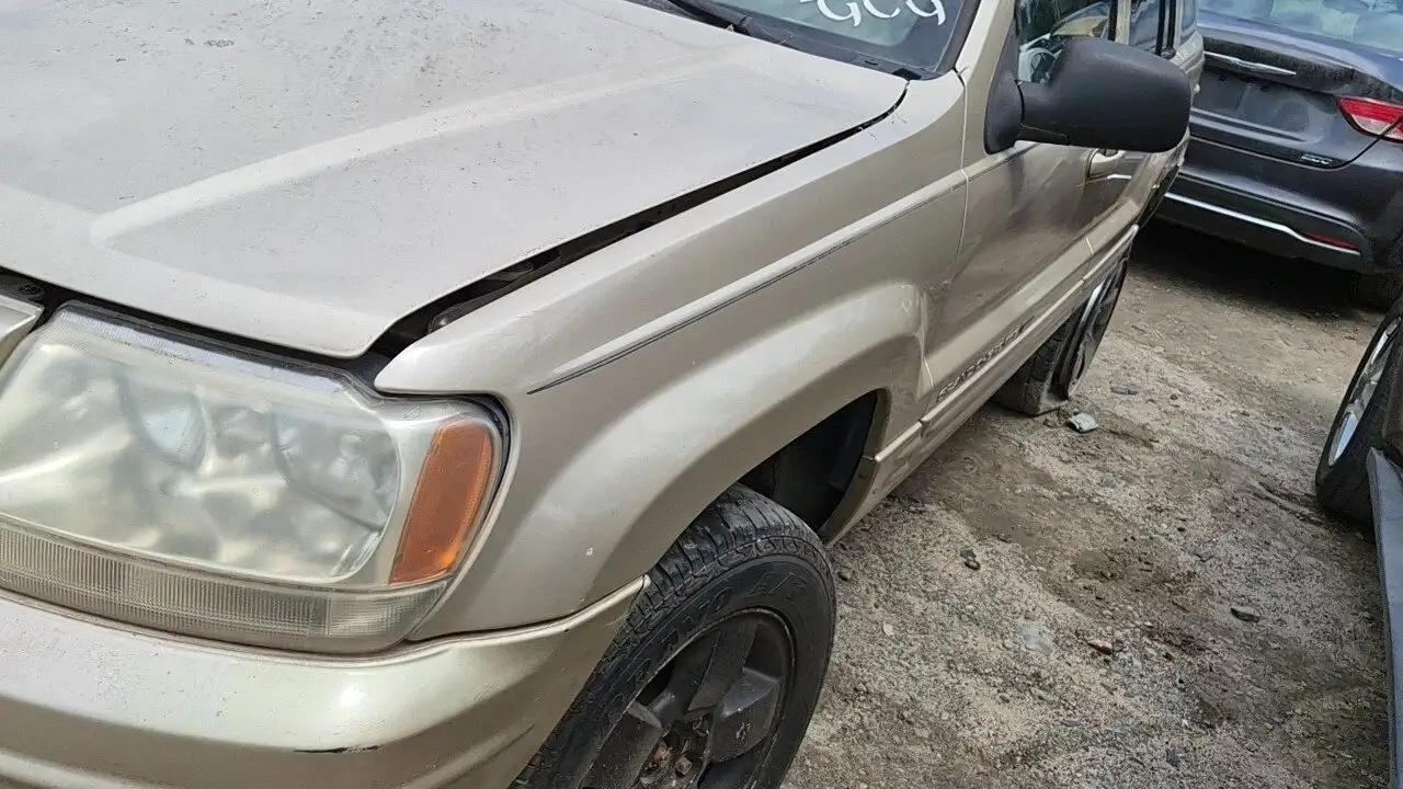 Photo of 2001 Jeep Grand Cherokee