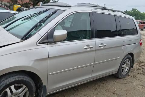 Photo of 2005 Honda Odyssey