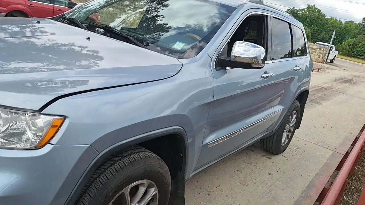 Photo of 2012 Jeep Grand Cherokee