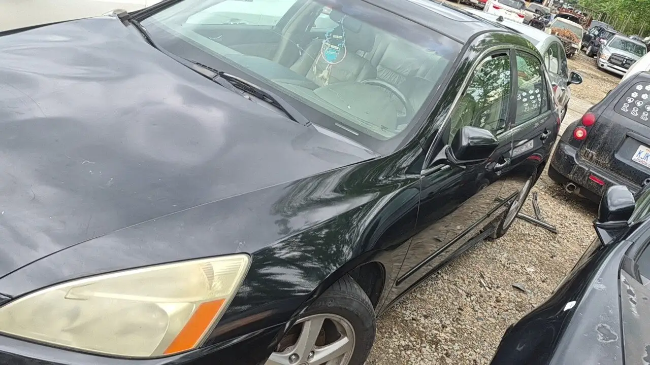 Photo of 2005 Honda Accord