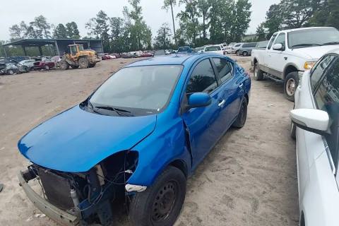 Photo of 2012 Nissan Versa