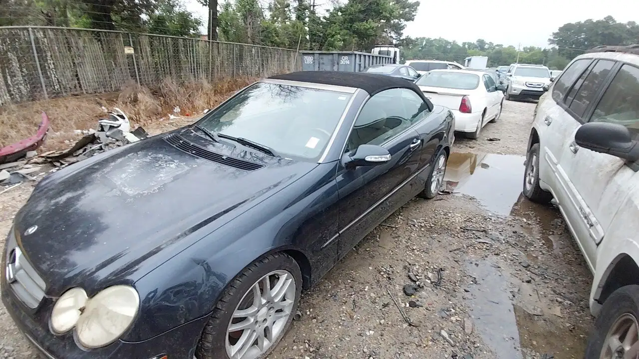 Photo of 2009 Mercedes-Benz Clk350