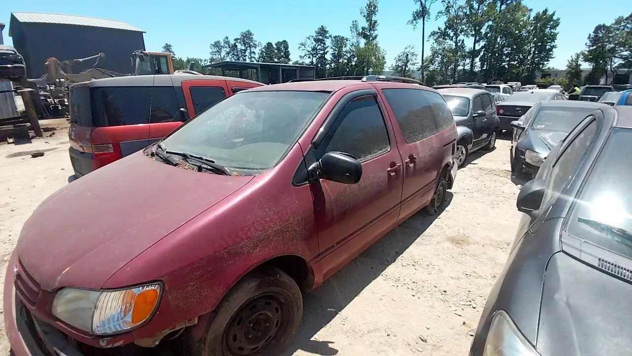 Photo of 2003 Toyota Sienna
