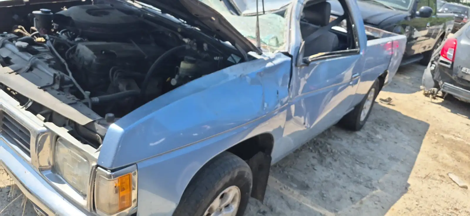 Photo of 1997 Nissan Pickup