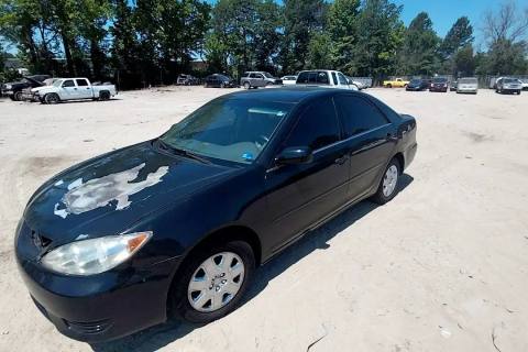 Photo of 2004 Toyota Camry