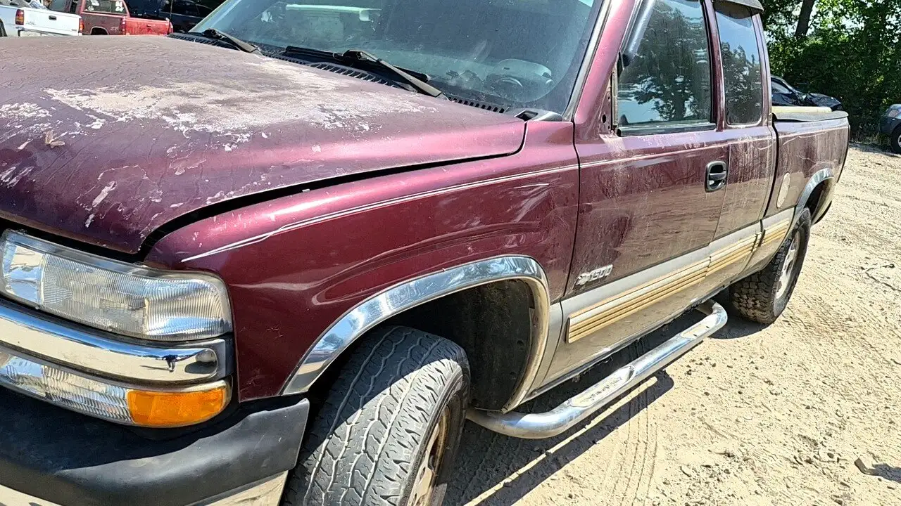 Photo of 2002 Chevrolet Silverado 1500