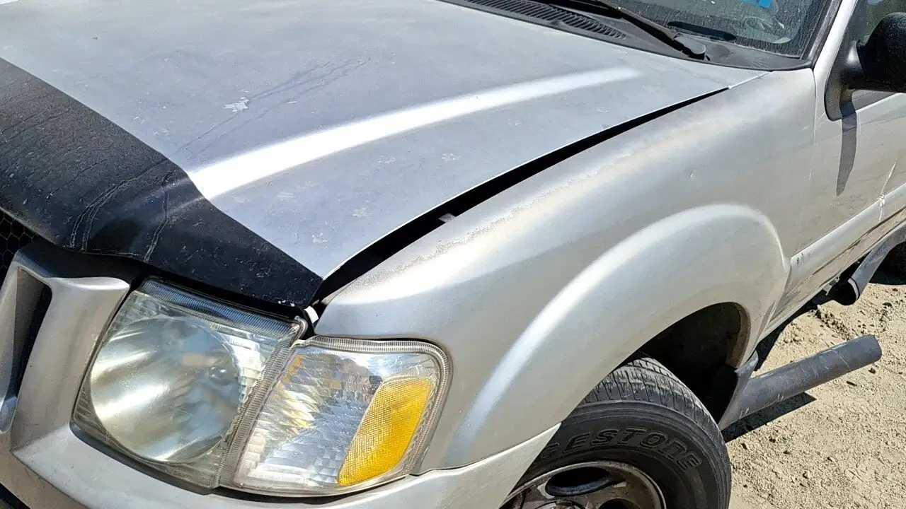 Photo of 2005 Ford Explorer Sport Trac