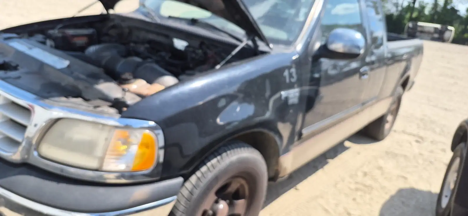 Photo of 1999 Ford F-150
