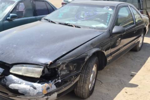 Photo of 1997 Ford Thunderbird