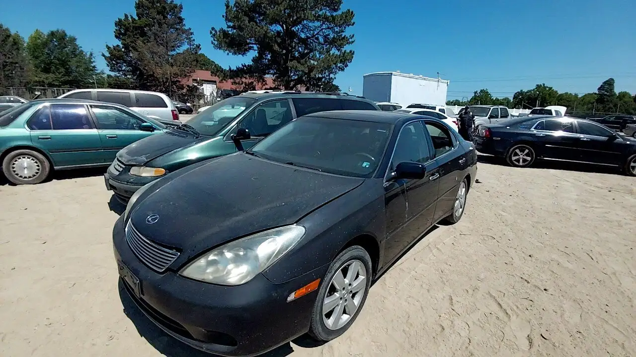 Photo of 2005 Lexus Es330
