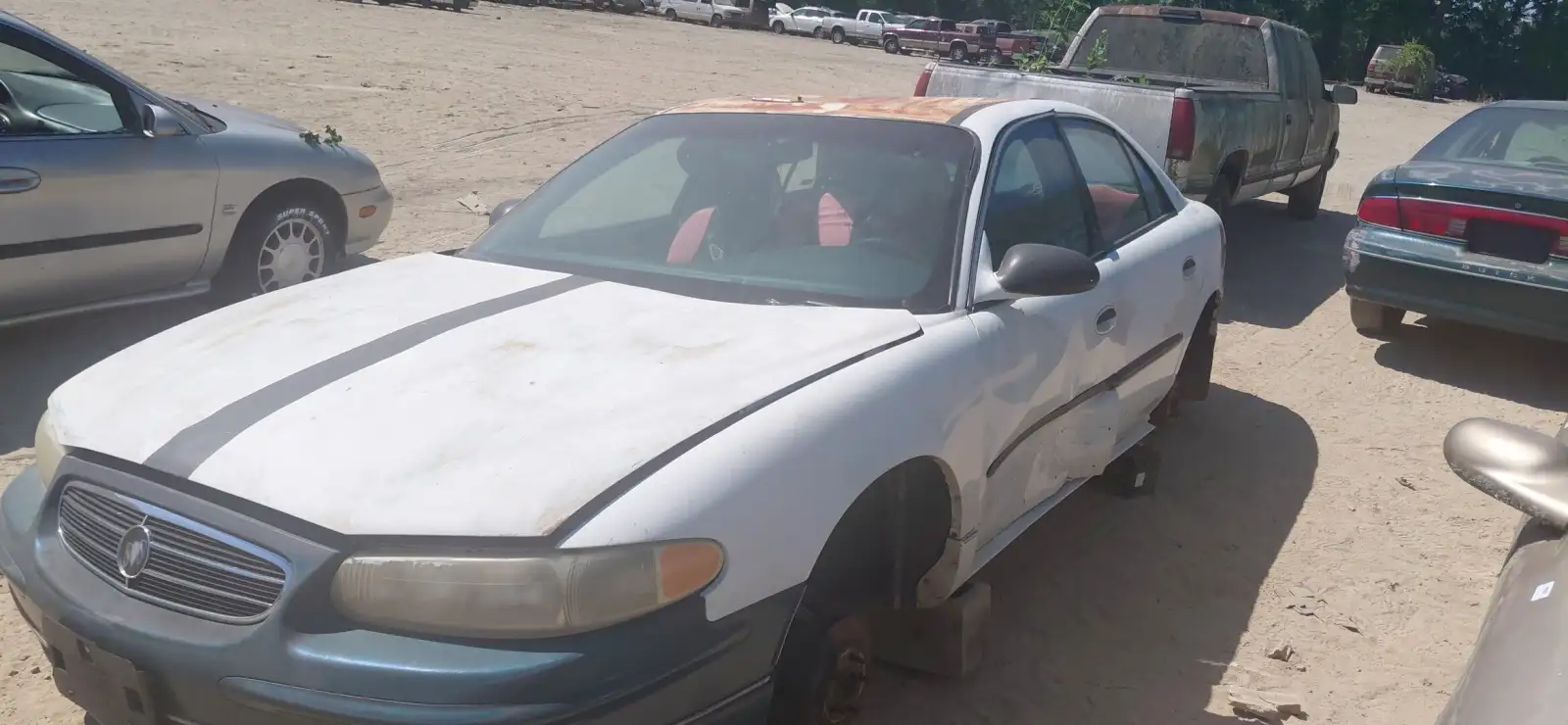 Photo of 1998 Buick Regal