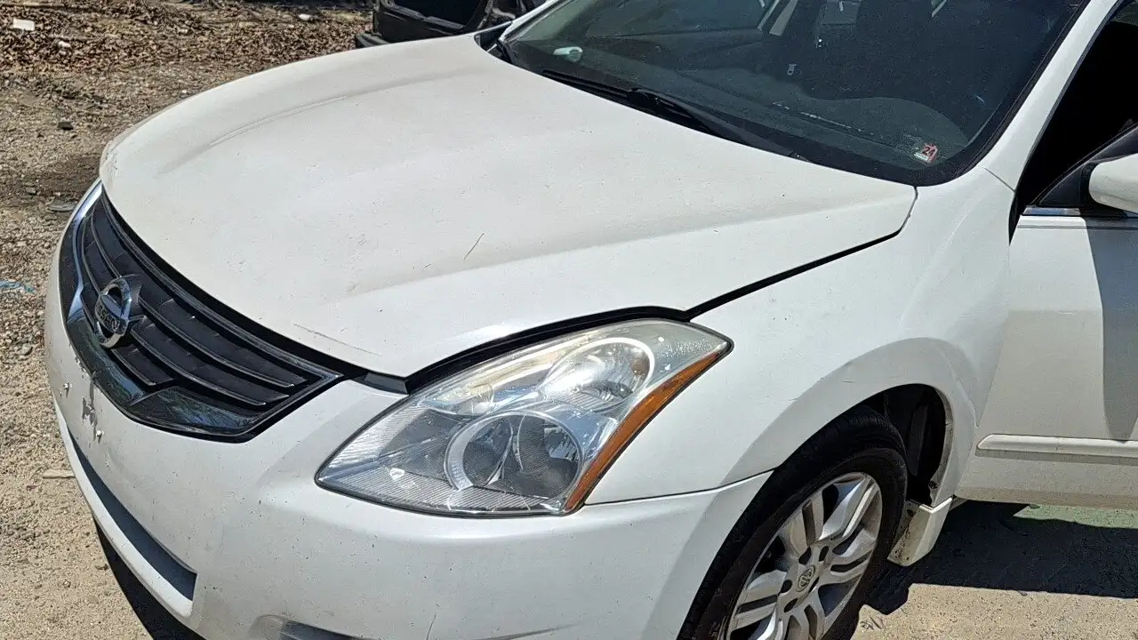 Photo of 2012 Nissan Altima