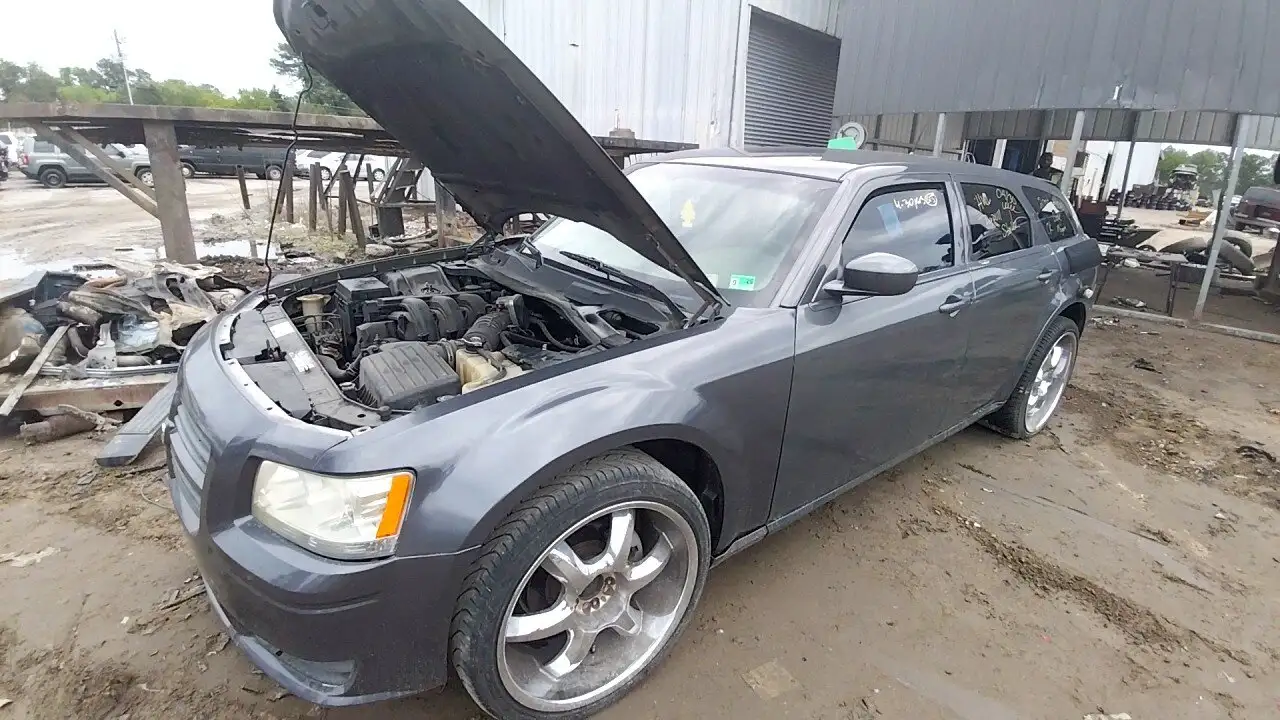 Photo of 2008 Dodge Magnum