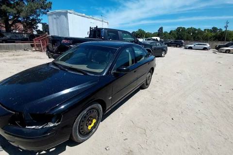 Photo of 2005 Volvo S60