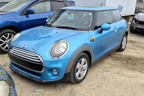 Photo of 2015 Mini Cooper