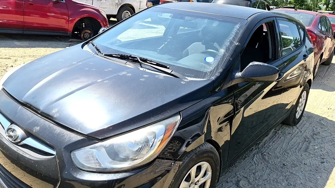 Photo of 2013 Hyundai Accent