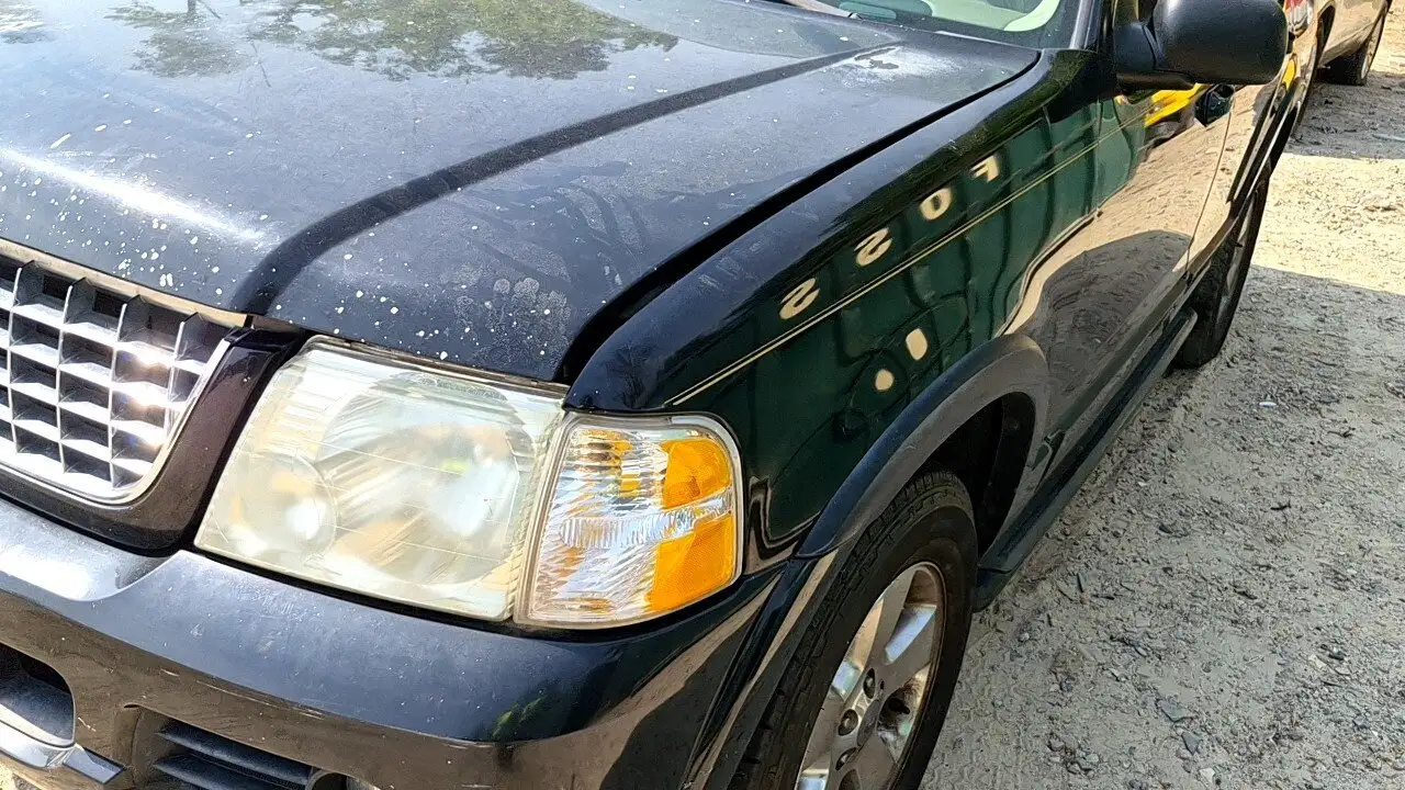 Photo of 2003 Ford Explorer