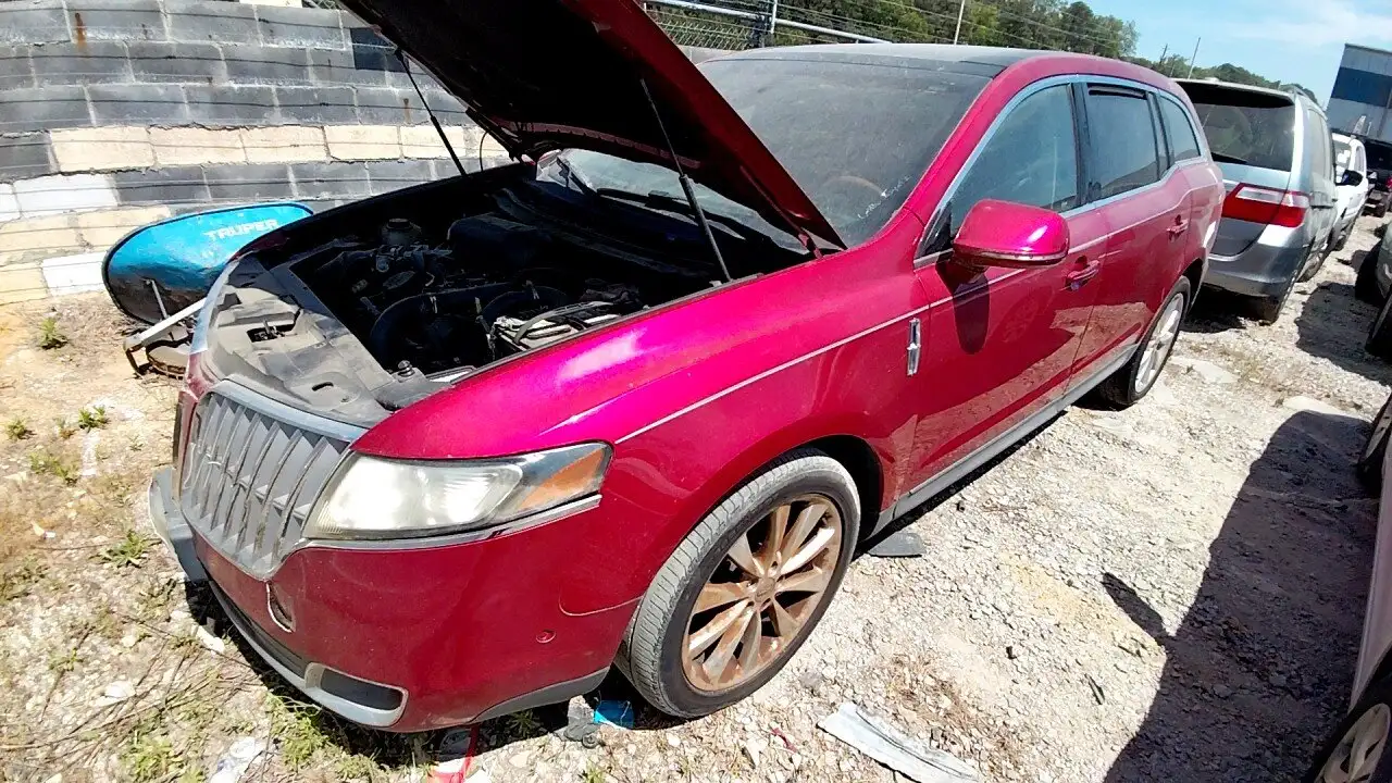 Photo of 2012 Lincoln Mkt