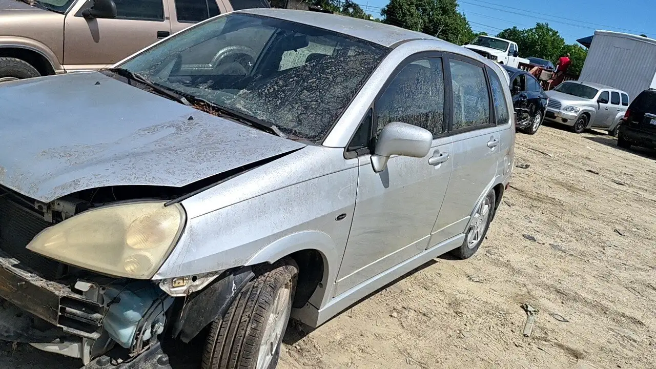Photo of 2003 Suzuki Aerio