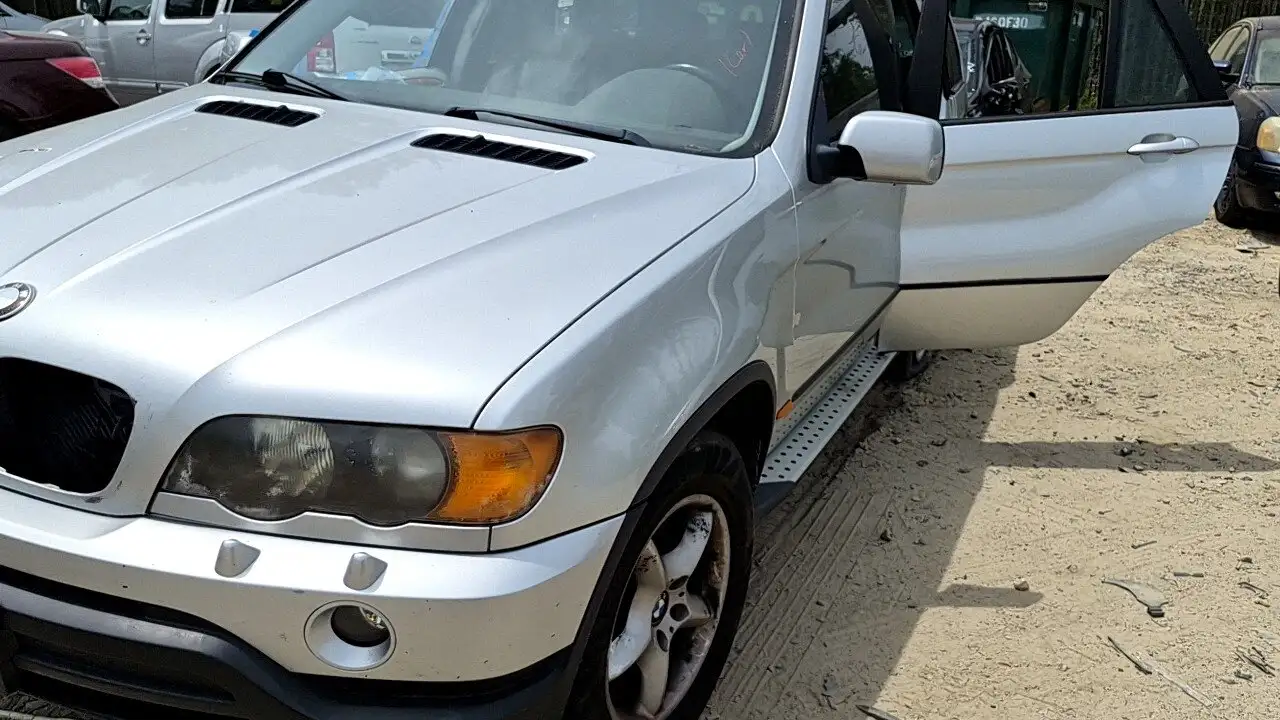 Photo of 2003 Bmw X5