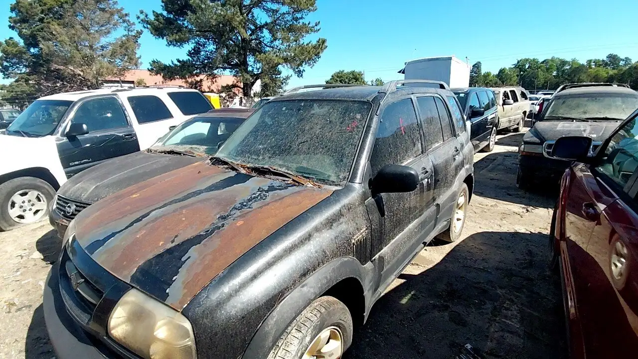 Photo of 2000 Suzuki Grand Vitara