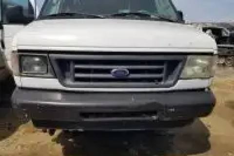 Photo of 2003 Ford Econoline