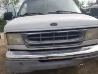 Photo of 2000 Ford Econoline