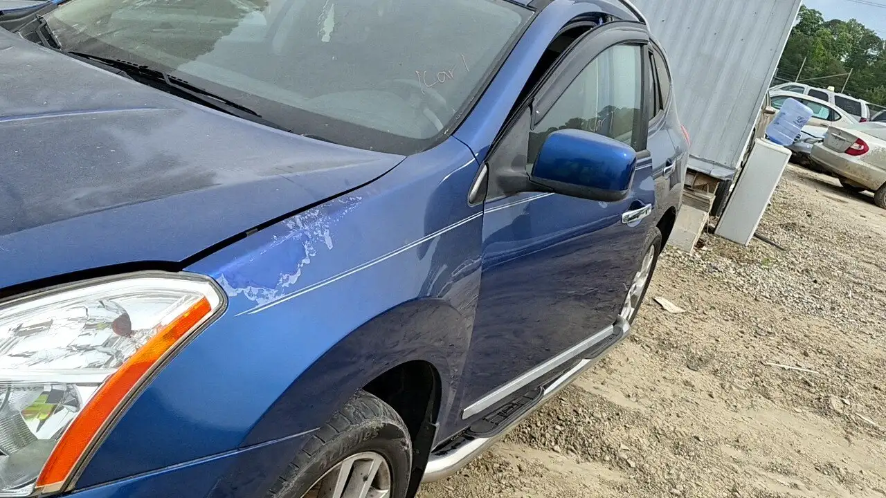 Photo of 2011 Nissan Rogue