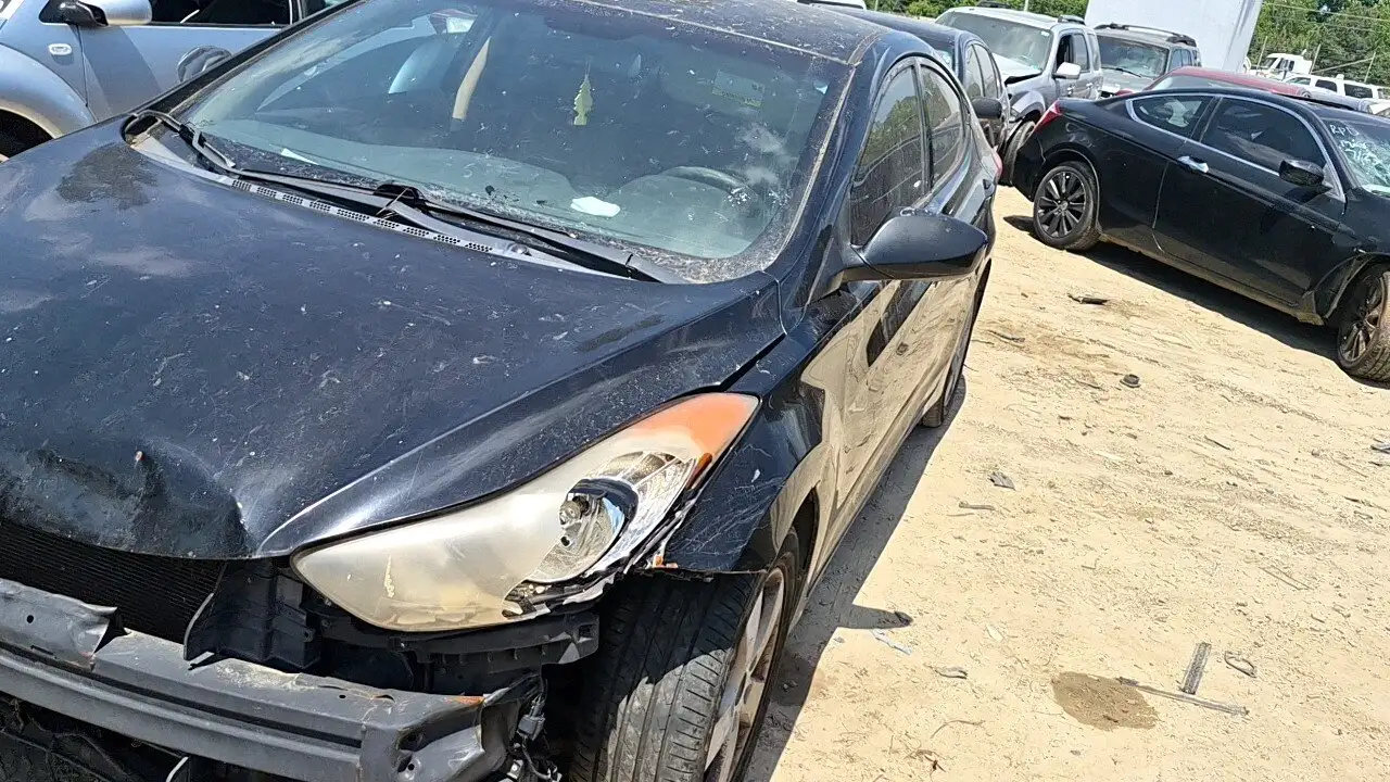 Photo of 2013 Hyundai Elantra