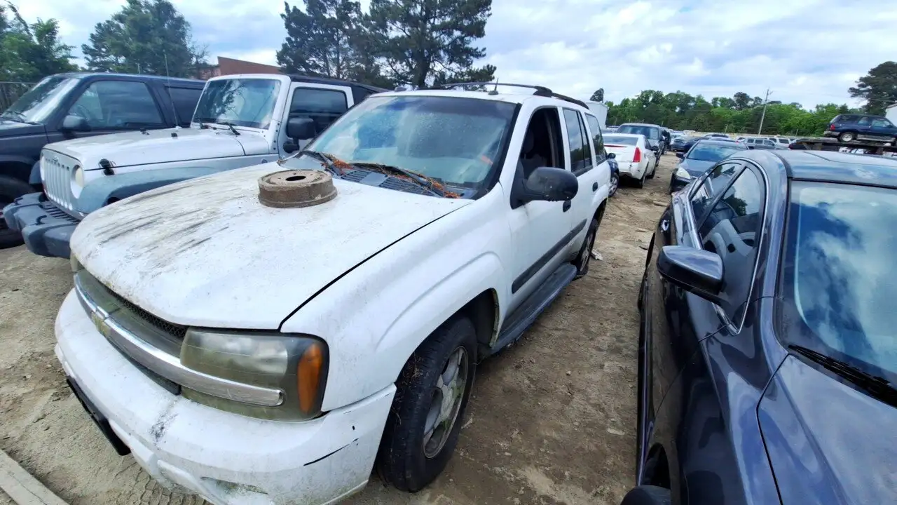 Photo of 2005 Chevrolet Trailblazer