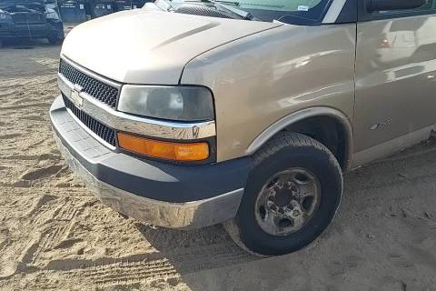 Photo of 2006 Chevrolet Express 3500