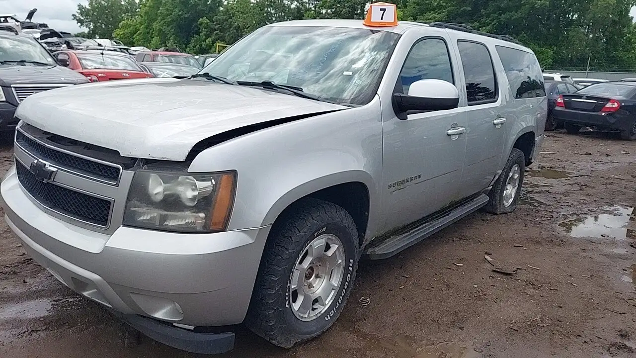Photo of 2011 Chevrolet Suburban 1500
