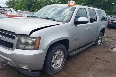 Photo of 2011 Chevrolet Suburban 1500
