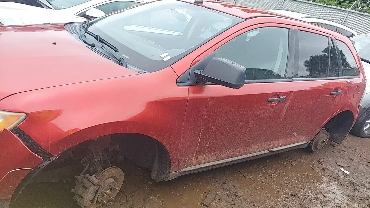 Photo of 2010 Ford Edge