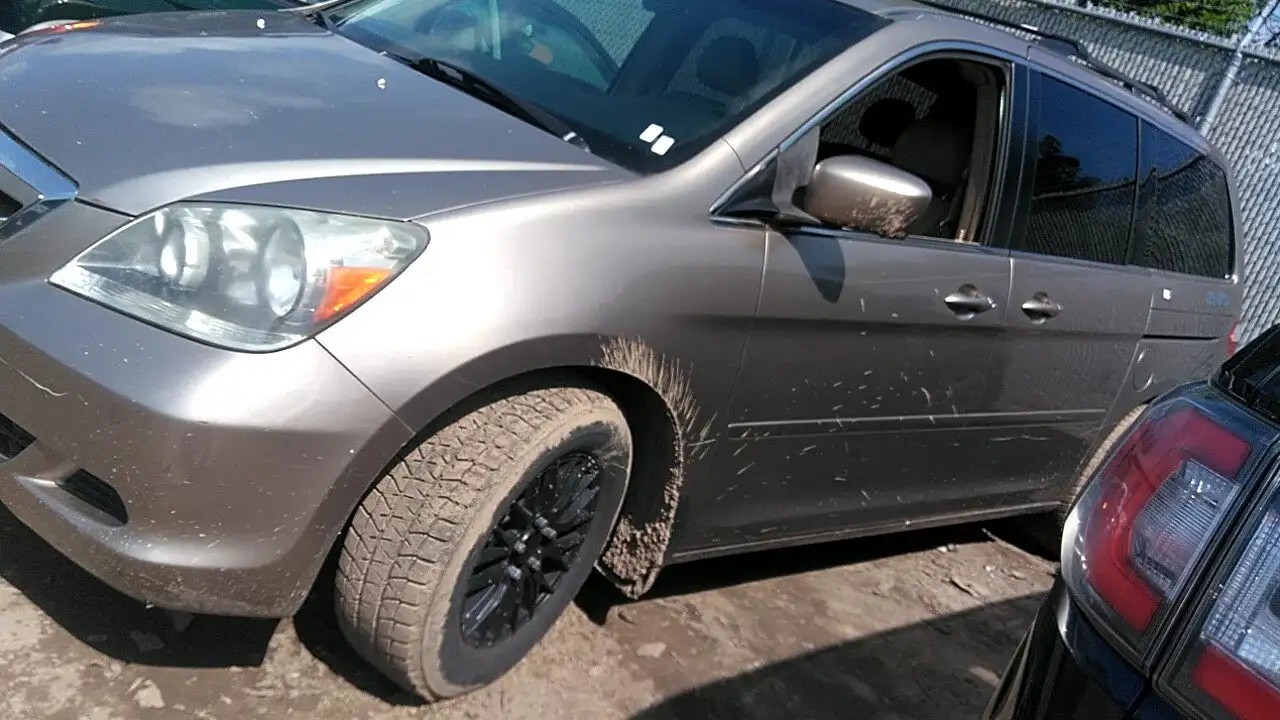Photo of 2005 Honda Odyssey