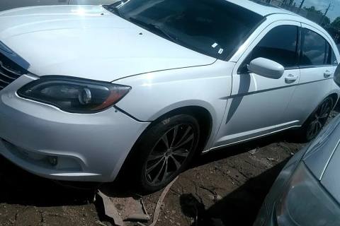 Photo of 2013 Chrysler 200
